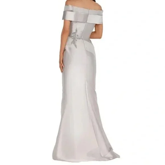 Terani Couture Silver Mother of the Bride Gown - Size 16. SKU: 7008537 - Picture 4 of 4